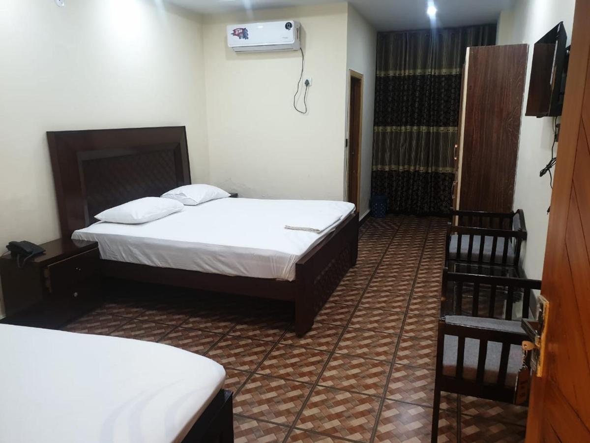 Dream Night Hotel Islamabad Buitenkant foto
